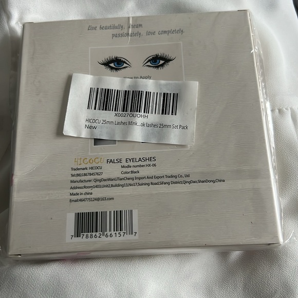 New HICOCU 25mm Lashes Mink 3
Pairs False Eyelashes Dramatic Look - Picture 2 of 2